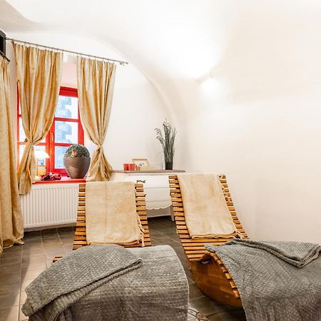 Kristanka - Kouzelne Apartmany Prachatice Ngoại thất bức ảnh