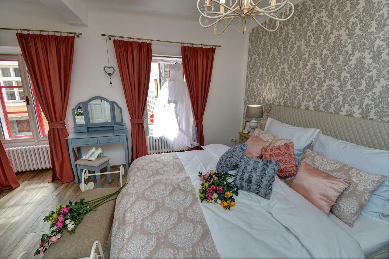Kristanka - Kouzelne Apartmany Prachatice Ngoại thất bức ảnh